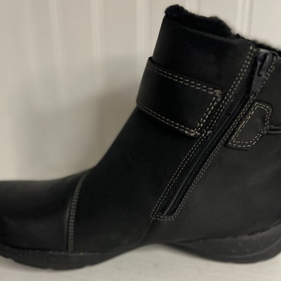 Clarks Women's Roseville Boot Ankle Size 8.5 - Picture 3 of 7